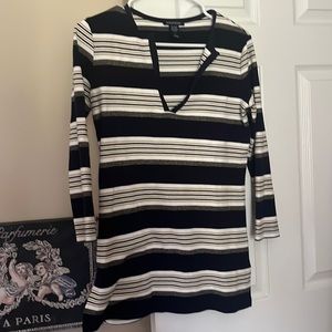 Boston Proper Tunic gold and navy split neck size xs EUC